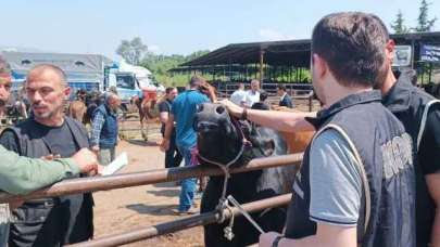 Polisten Kurban satıcılarına sahte para uyarısı