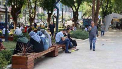 Vatandaşların gözde adresi: Yeni Cuma Parkı