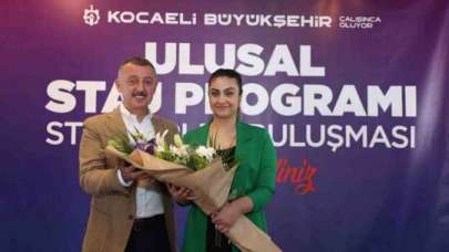 Başkan Büyükakın’dan gençlere: “İdeallerinizden asla vazgeçmeyin”