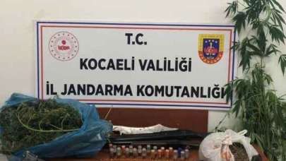 Kocaeli’de jandarmadan uyuşturucu operasyonu: 3 gözaltı
