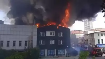 İstanbul Ataşehir'de yangın