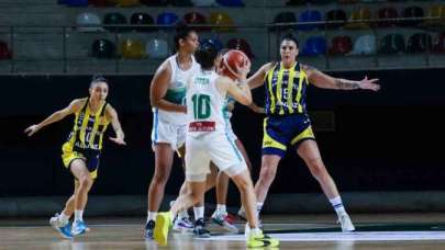 Kocaeli Haber; Basketbol Süper Lig'de İzmit Belediyespor: 70 - Fenerbahçe: 75