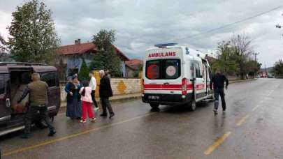 Kontrolden çıkan otomobil beton direğe çarptı: 6 yaralı