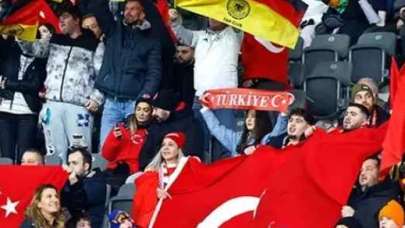 Türkiye'nin Almanya Karşısındaki Futbol Zaferi Alman ve İngiliz Basınında Yer Aldı