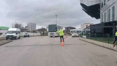 Bolu’da Otogarda Kış Lastiği Uygulaması!