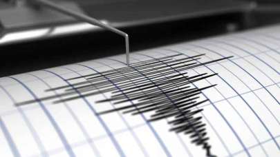 İzmir Açıklarında 4.2 Büyüklüğünde Deprem