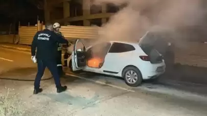 Kocaeli'de Gece Yolculuğu Alevlerle Kesildi