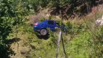 Düzce Akçakoca'da Kaza: Otomobil ile tarım aracı çarpıştı; 2 yaralı