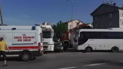 Bolu Mudurnu'da Feci Kaza- Neyse ki Ölü Yok!