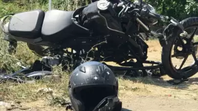 Sakarya'da 17 Yaşındaki Motosiklet Sürücüsü Hayatını Kaybetti