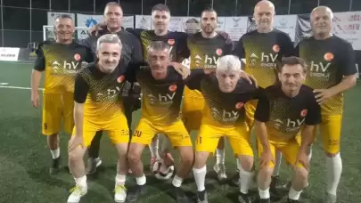 Kocaeli Olgunlar Futbol Turnuvası'nda Final Heyecanı Dorukta!