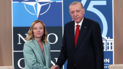 İtalyan Başbakan Giorgia Meloni'den Erdoğan'a Şaşırtan Bakışlar! Kim Bu Giorgia Meloni?