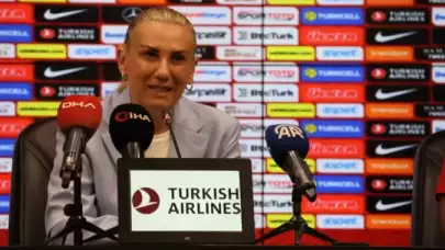 Necla Güngör Kıragası: “Mutlaka play-off’ta olacağız”