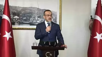 Malatya’ya Atanan Vali Seddar Yavuz Ve Eşinden Duygusal Veda