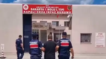 145 Suç Kaydı Ve 28 Yıl Hapis Cezası Vardı Eski Eşinin Evinde Yakalandı