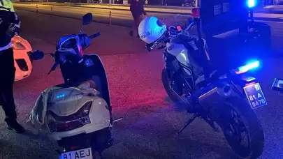 Kartepe'de Gerilim Dolu Anlar! Motosikletli Sürücü Polisten Kaçtı