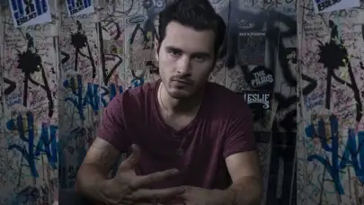 Michael Malarkey Kimdir? Özel Hayatına Dair Tüm Bilgiler