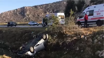 Burdur Bucak'ta Zincirleme Trafik Kazası! 2 Ölü, 6 Yaralı