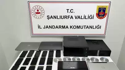 Şanlıurfa'da Sahte Sitelerden Dolandırıcılık Yapanlara Polis Operasyonu: 10 Kişi Gözaltında