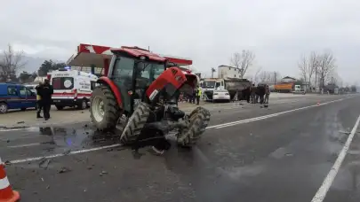 Otomobil tıra çarparak durabildi: 2 Yaralı