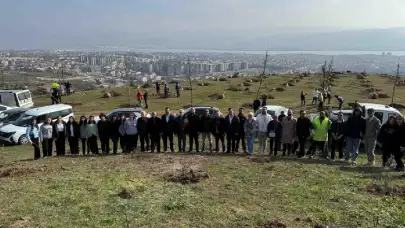 Kocaeli'de yoğun katılım ile 1 Mart Hatıra Ormanı oluşturuldu