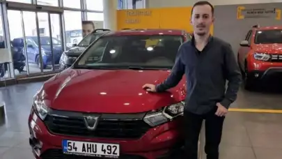 Sakarya'da otomobilinde kendini yakan gençten acı haber