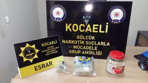 Kocaeli’de Uyuşturucu Satıcısı Yakalandı! 10 Yıl Hapis Cezası Bulunan Şahıs Tutuklandı