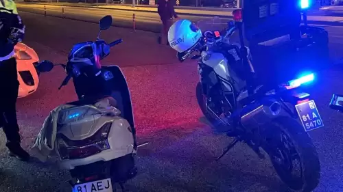 Kartepe'de Gerilim Dolu Anlar! Motosikletli Sürücü Polisten Kaçtı