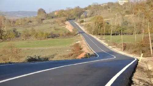 Çalışmalar Tam Gaz Sürüyor! Kocaeli Körfez Köylerinde Yol Çalışması