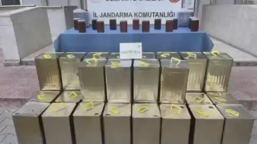 Osmaniye'de Jandarma 1 Ton Sahte Balı Ele Geçirdi Şüpheliler Gözaltına Alındı