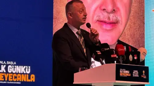 Başkan Büyükakın’dan İmamoğlu’na: "Senin makyajını akıtmaya devam edeceğiz"