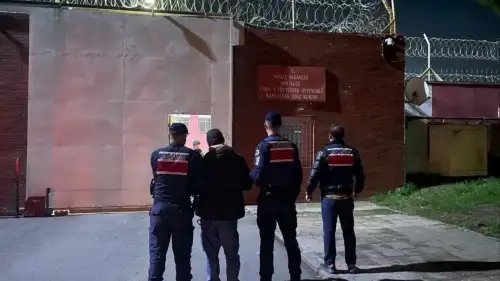 Kocaeli'de terör örgütü DEAŞ operasyonu: 3 gözaltı