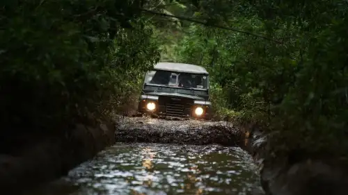 Bolu'da Defender Mengen Çukur Yayla Kış Festivali'nde Off-Road rüzgarı esiyor