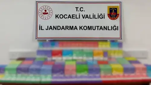 Kocaeli Gebze ilçesinde 400 elektronik sigara ele geçirildi