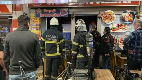 Kocaeli İzmit'te restoran yangını büyük korku yarattı