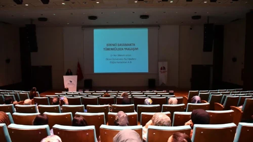 Düzce'de gerçekleşen konferansta uzmanından tüberküloz hastalığı ve tedavisi hakkında bilgilendirme