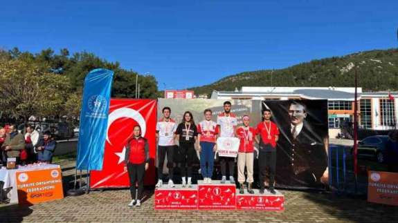 Düzceli Sporcular 4 Madalya İle Döndüler