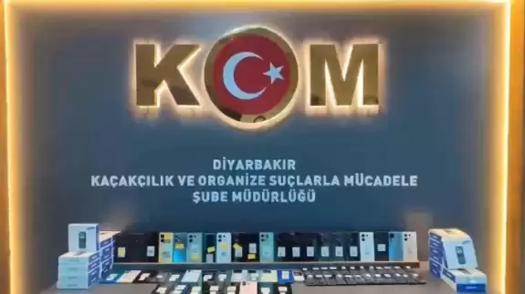 Diyarbakır'da 3 Milyon 804 Bin Adet Makaron Ve Birçok Kaçak Ürün Yakalandı