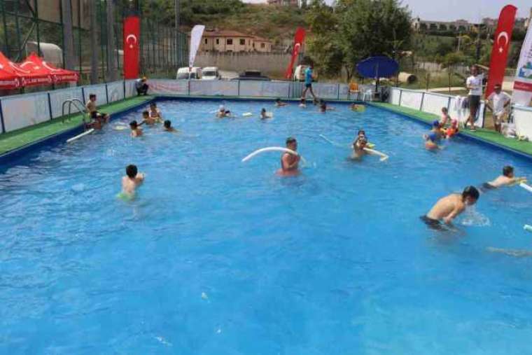 Denize gidemeyen çocuklar için bakın nasıl bir yöntem buldular 3