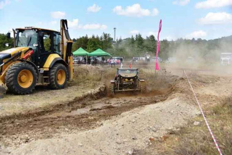 Kartepeliler Off-Road Etkinliği ile Aksiyon Dolu Anlar Yaşadı 3