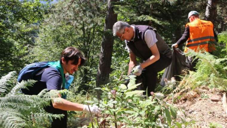 Çevreyi Temiz Tutma etkinliğinden 90 poşet çöp çıktı! 3