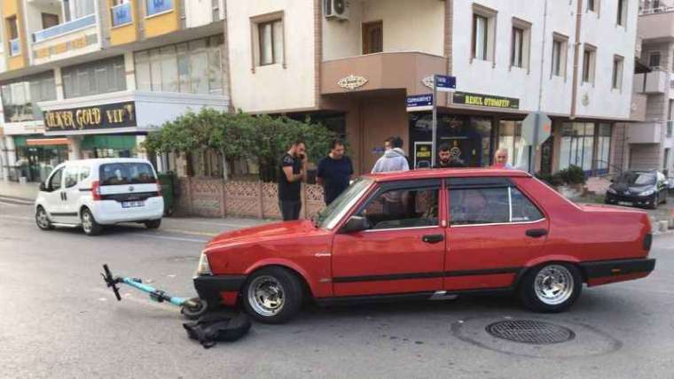 Binbin'le okula giden liseli Gence otomobil çarptı 3