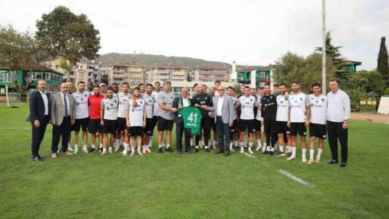 Kocaeli Haber: Başkan, Kocaelispor Süper Ligi Hak Ediyor Dedi! 1