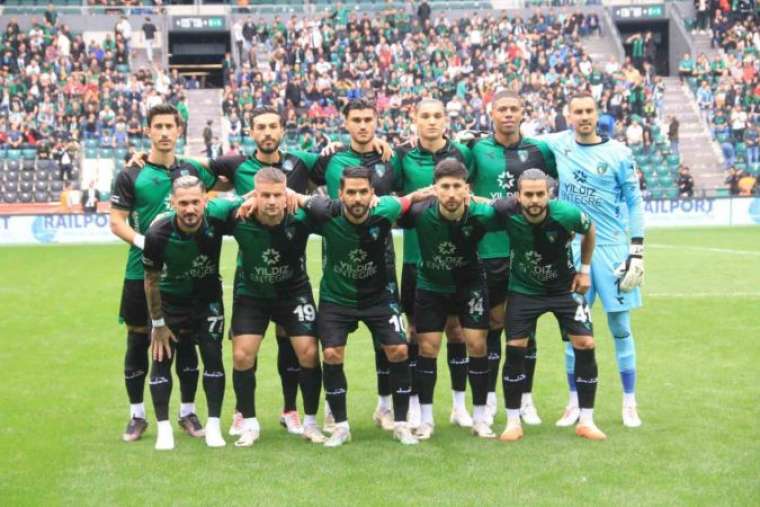 Trendyol 1. Lig: Kocaelispor: 3 - Keçiörengücü: 0 3