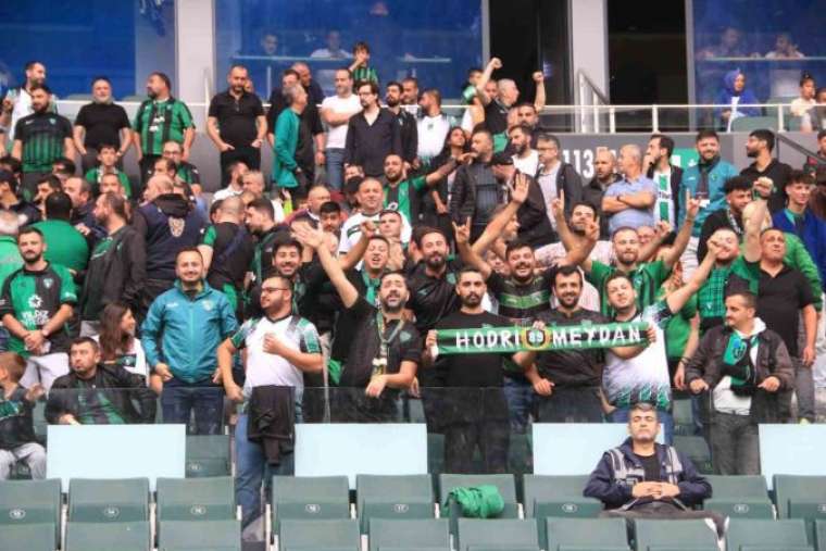 Trendyol 1. Lig: Kocaelispor: 3 - Keçiörengücü: 0 8