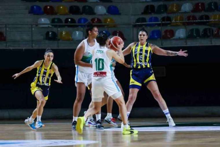 Kocaeli Haber; Basketbol Süper Lig'de İzmit Belediyespor: 70 - Fenerbahçe: 75 1