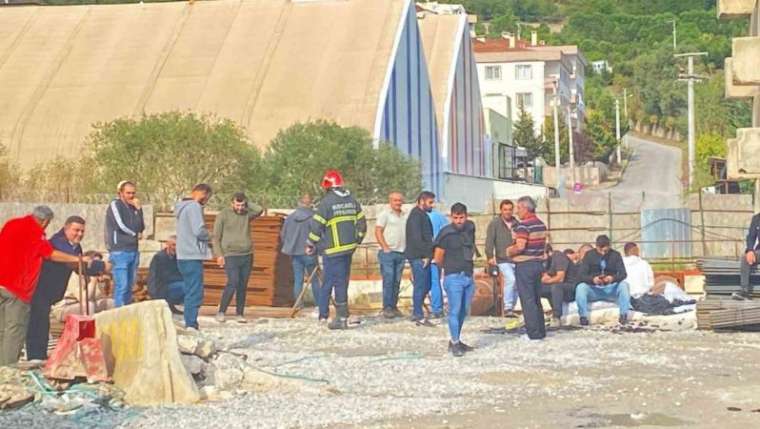 Kocaeli Haber: İki Aydır Maaşlarını Alamayan İşçiler Kule Vincine Çıkıp Eylem Yaptı 2