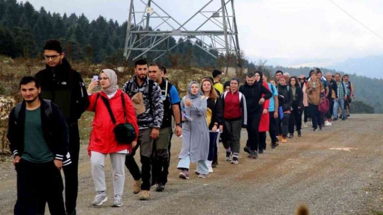 Sakarya Haberi: Doğa Sevgisi Yağmur Tanımaz: 15 Kilometrelik Parkurda Unutulmaz Bir Deneyim 1