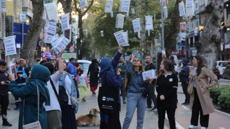 Kocaeli Haber; Cumhuriyet Bulvarı Kitap Açtı!  11