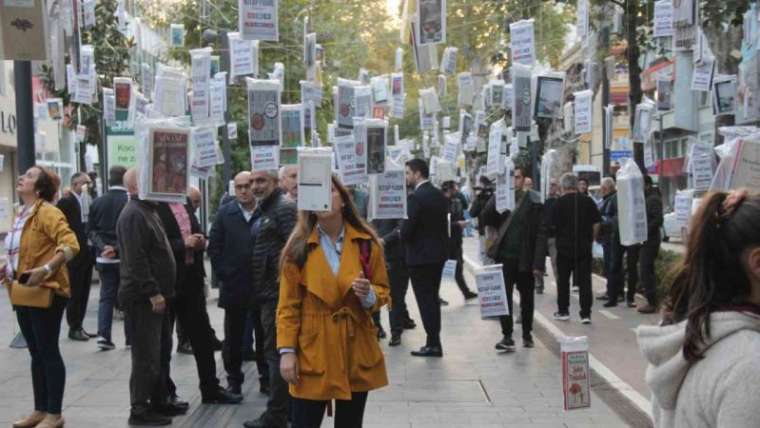 Kocaeli Haber; Cumhuriyet Bulvarı Kitap Açtı!  1